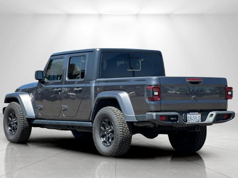 Used 2021 Jeep Gladiator Sport image 5
