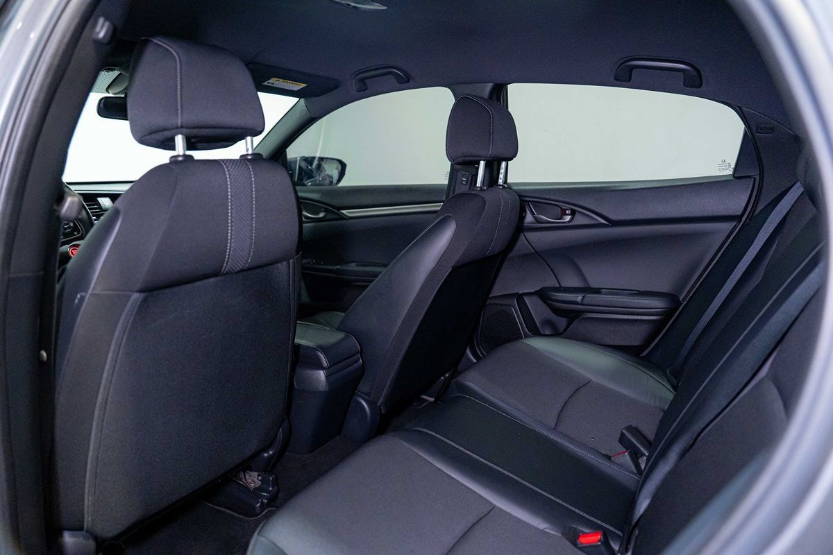 Used 2021 Honda Civic Sport image 12