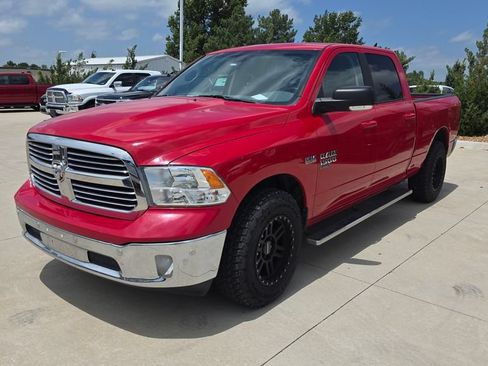 Used 2019 RAM 1500 Big Horn AWD/4WD image 1