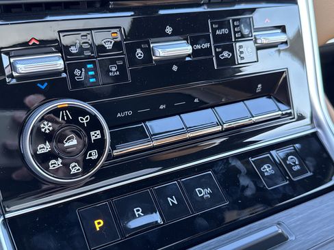 New 2026 Nissan Armada Platinum Reserve image 30