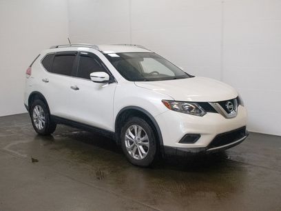 Used 2016 Nissan Rogue SV