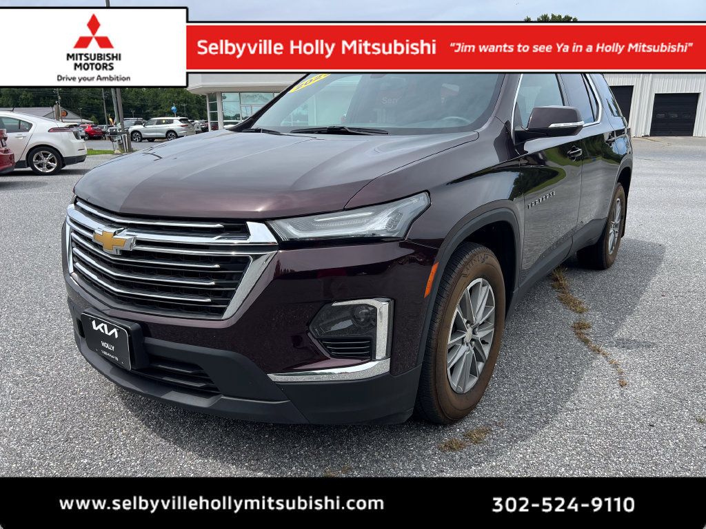 Used 2023 Chevrolet Traverse LT AWD/4WD image 1