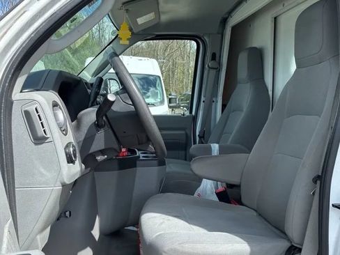 Used 2024 Ford E-350 and Econoline 350 Super Duty w/ Power Windows & Locks Group RWD image 2