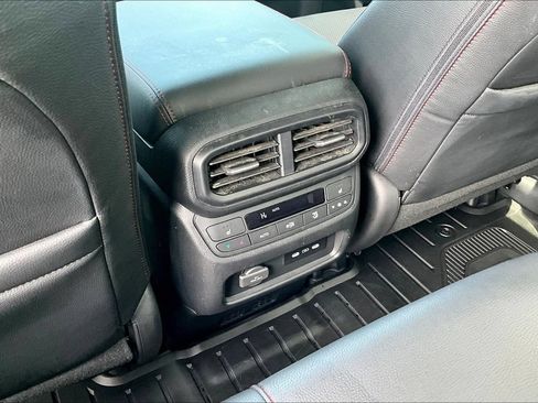 Used 2025 Honda Ridgeline Black Edition image 25