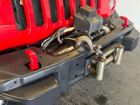 Used 2014 Jeep Wrangler Unlimited Sport w/ Quick Order Package 24S AWD/4WD image 36