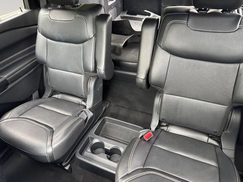 Used 2020 Ford Explorer ST AWD/4WD image 13