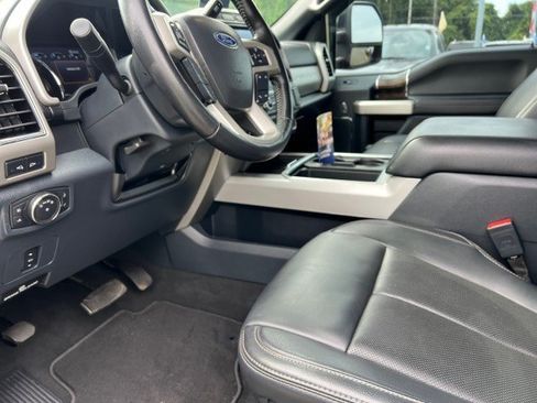 Certified 2022 Ford F350 Lariat w/ Lariat Value Package AWD/4WD image 12