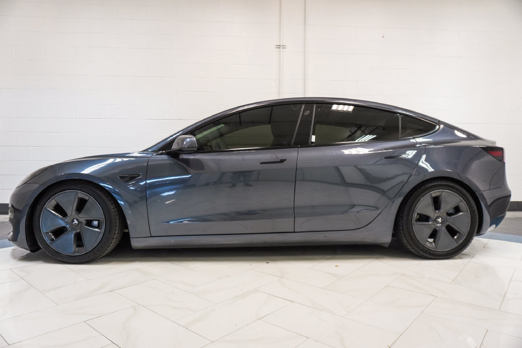 Used 2022 Tesla Model 3 Standard Range RWD image 25