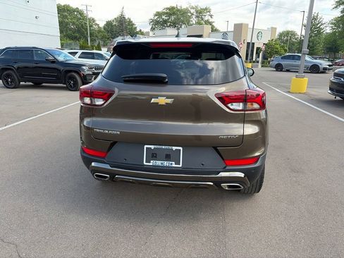 Used 2021 Chevrolet TrailBlazer ACTIV w/ Technology Package FWD image 6