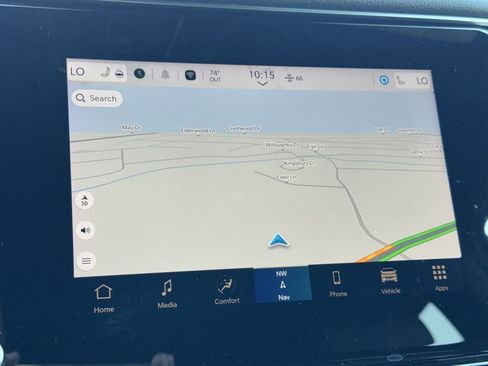 Used 2024 Jeep Wagoneer L Base image 10