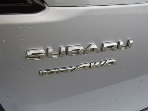 Used 2023 Subaru Outback Premium image 43