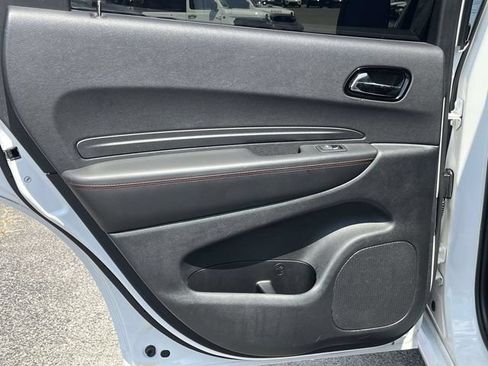 Used 2024 Dodge Durango GT AWD/4WD image 18