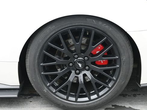 Used 2017 Ford Mustang GT Premium w/ GT Performance Package image 16