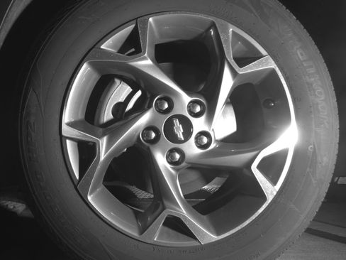 Used 2025 Chevrolet Trax LT FWD image 12