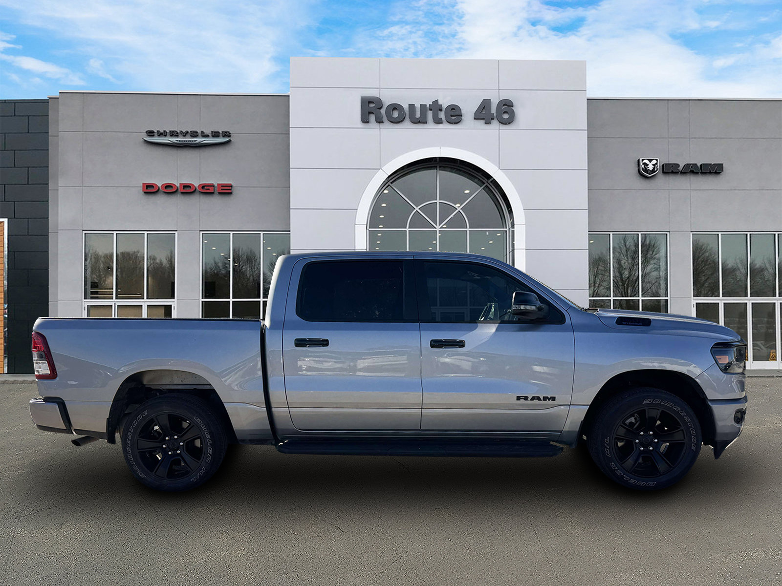 Used 2024 RAM 1500 Big Horn AWD/4WD image 6