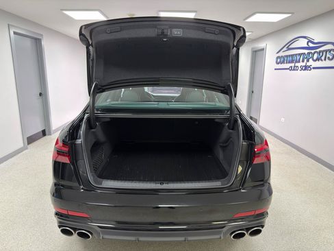 Used 2020 Audi S6 Prestige AWD/4WD image 35