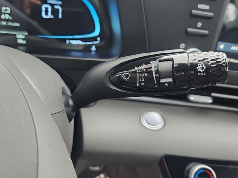 New 2026 Hyundai Elantra Sport FWD image 16