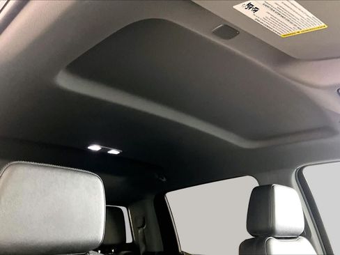 Used 2024 GMC Sierra 1500 SLT RWD image 13