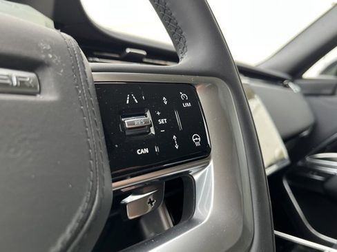 New 2025 Land Rover Range Rover SE image 33