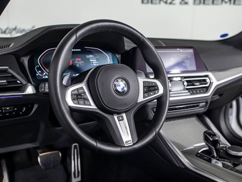 Used 2023 BMW M440i Convertible w/ Premium Package image 21