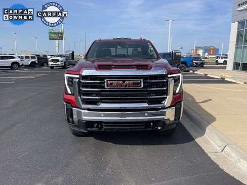 Used 2025 GMC Sierra 2500 SLT w/ SLT Premium Package image 9