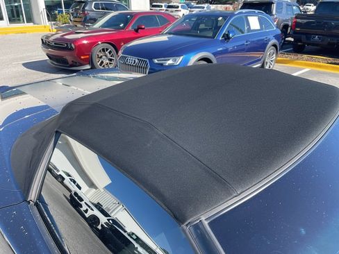 Used 2012 Chevrolet Corvette Grand Sport w/ 3LT Preferred Equipment Group image 4