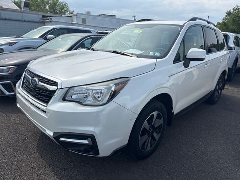 Used 2017 Subaru Forester 2.5i Premium w/ All-Weather Package AWD/4WD image 1