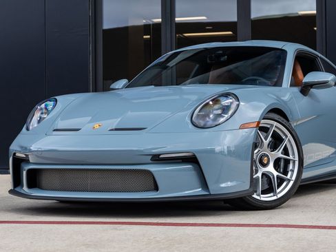 Certified 2024 Porsche 911 S/T image 7