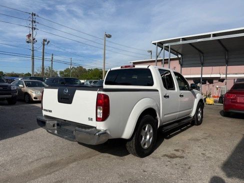 Used 2006 Nissan Frontier SE w/ (P01) Power Pkg image 5