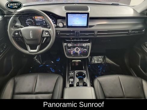 Used 2022 Lincoln Corsair AWD w/ Premium Package image 23