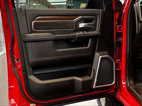 Used 2022 RAM 2500 Laramie image 42