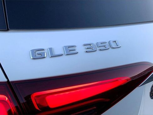 Used 2025 Mercedes-Benz GLE 350 4MATIC image 8
