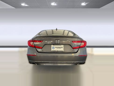 Used 2019 Honda Accord Sport image 10