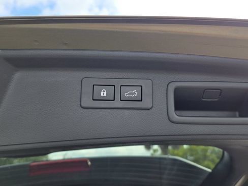 Certified 2023 Subaru Forester Premium AWD/4WD image 10