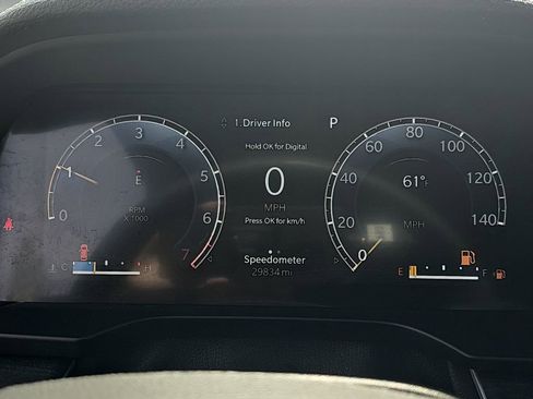 Certified 2023 Jeep Grand Cherokee L Limited w/ Luxury Tech Group II AWD/4WD image 20