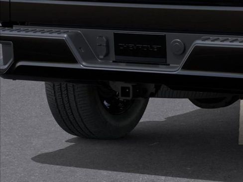 New 2026 Chevrolet Silverado 1500 Custom AWD/4WD image 16
