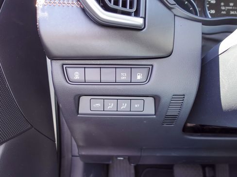 Used 2025 MAZDA CX-50 AWD 2.5 Hybrid w/ Premium Pkg image 18