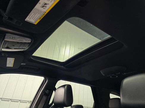 Used 2022 Dodge Durango GT image 13