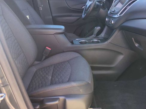 Used 2020 Chevrolet Equinox LT image 28