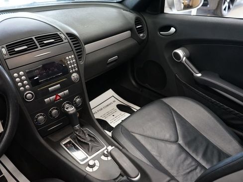 Used 2006 Mercedes-Benz SLK 280 image 10