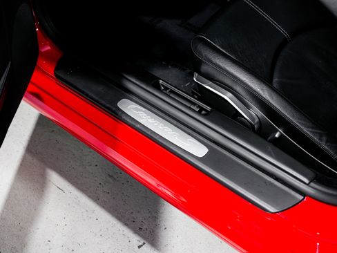 Used 2012 Porsche Cayman S image 18