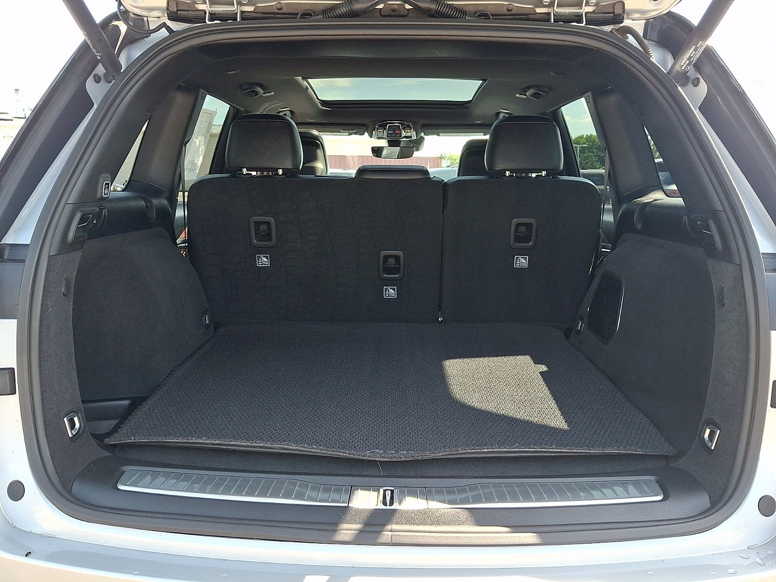 Used 2023 Jeep Grand Cherokee Summit AWD/4WD image 30