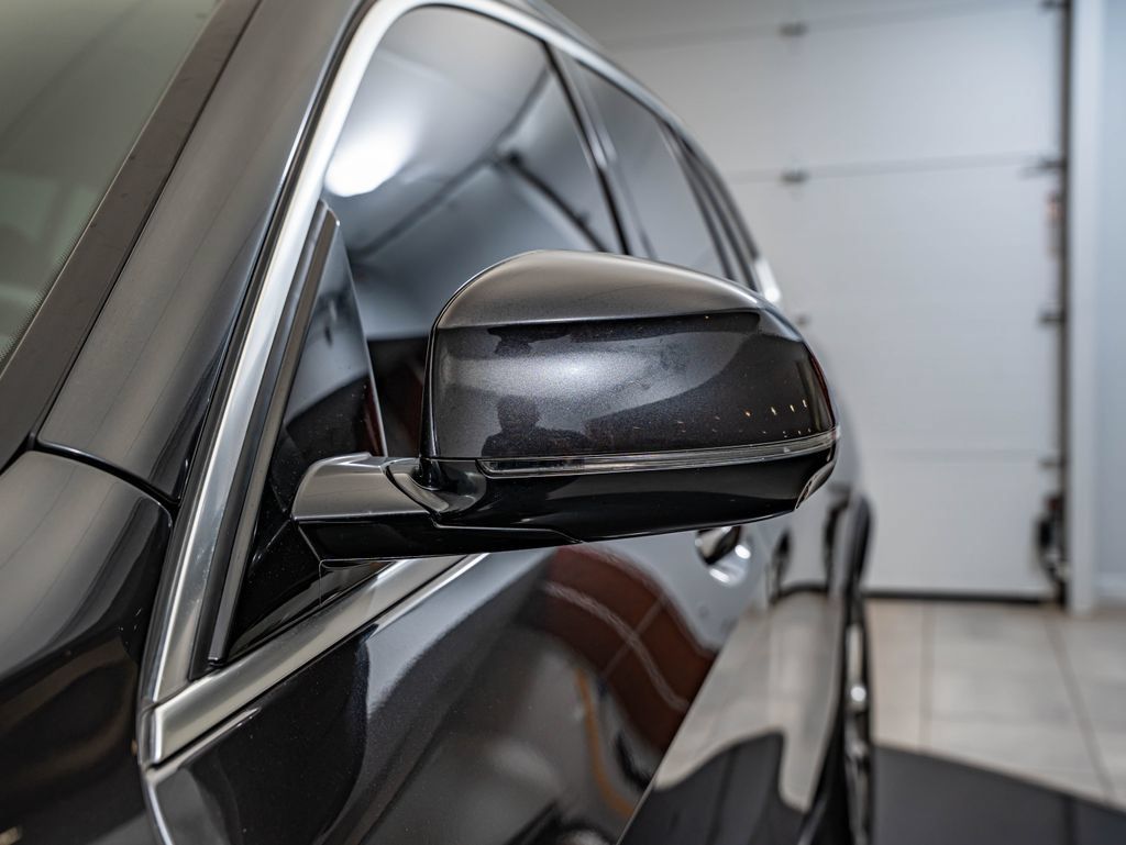 Used 2023 BMW X5 xDrive40i w/ Premium Package AWD/4WD image 9