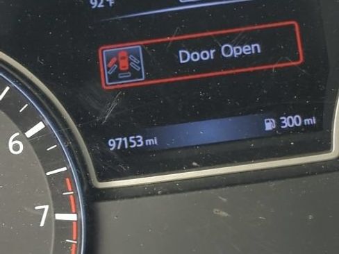 Used 2017 Nissan Altima 2.5 SR w/ LED Appearance Package FWD image 20