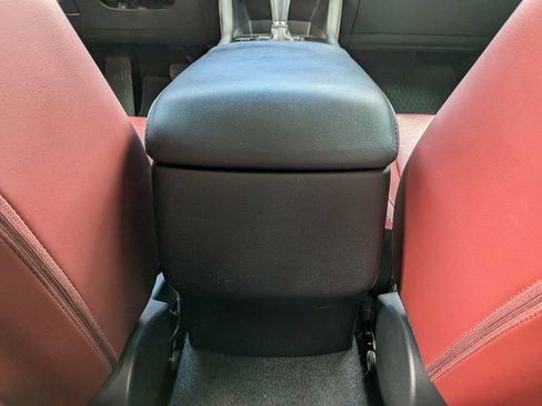 Used 2023 MAZDA MAZDA3 s FWD image 14