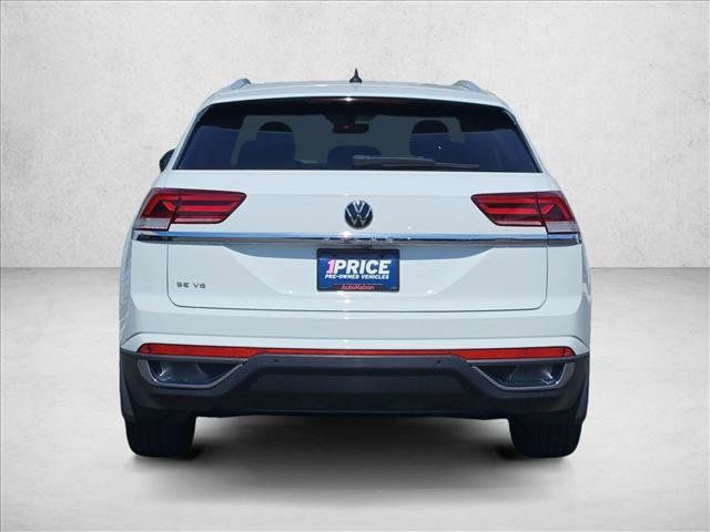 Used 2021 Volkswagen Atlas Cross Sport SE w/ Panoramic Sunroof Package FWD image 7