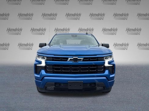 Used 2022 Chevrolet Silverado 1500 RST w/ Z71 Off-Road Package AWD/4WD image 3