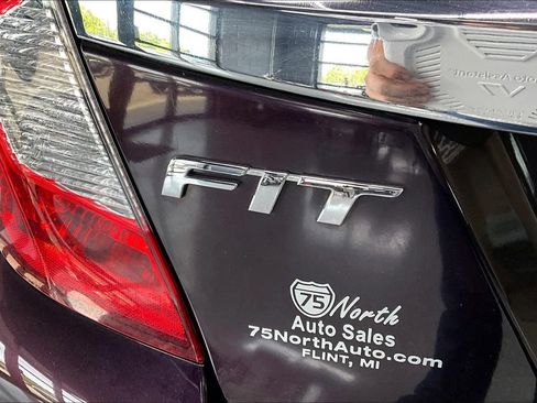 Used 2015 Honda Fit EX image 24