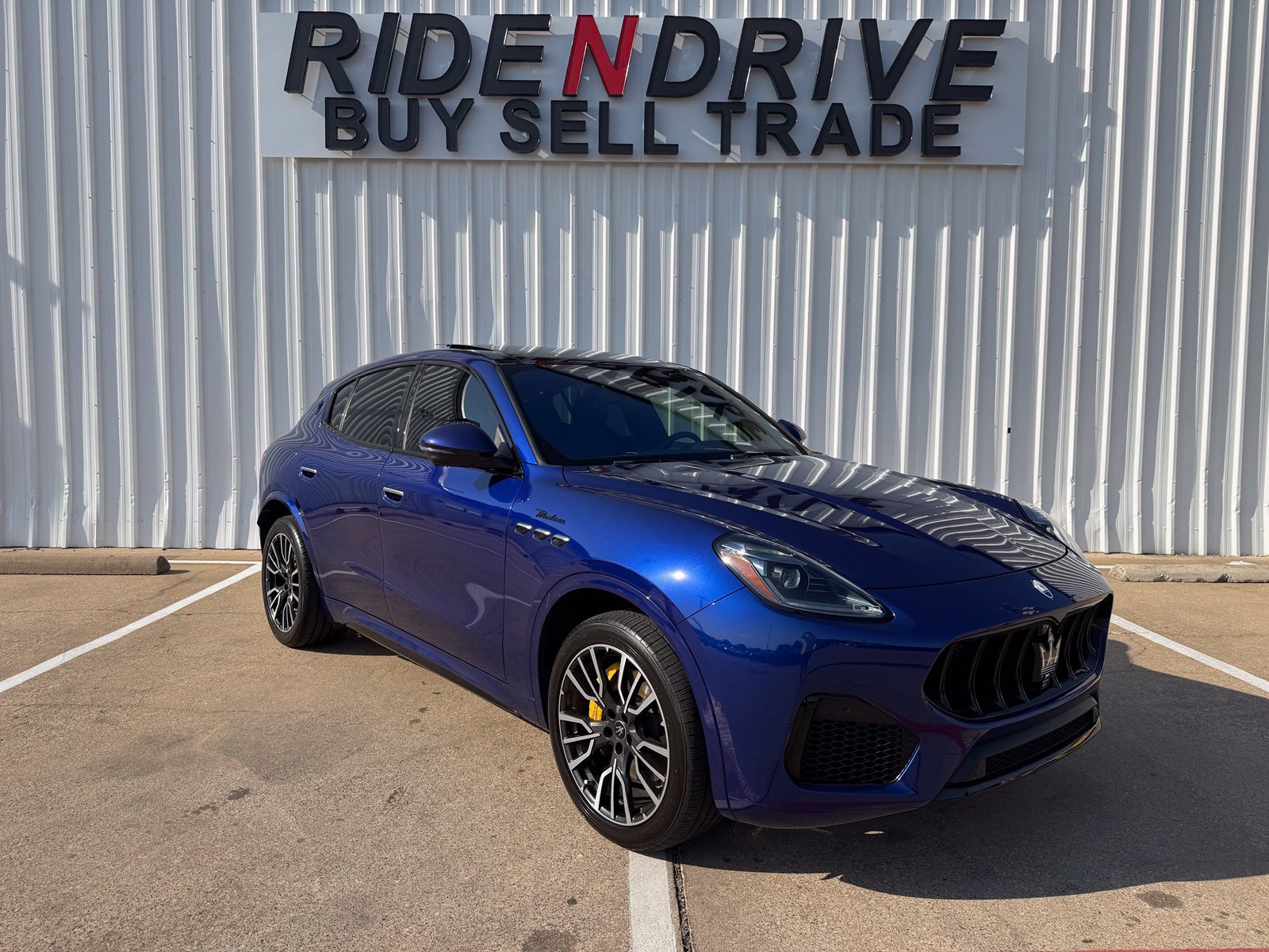 Used 2023 Maserati Grecale Modena AWD/4WD image 9