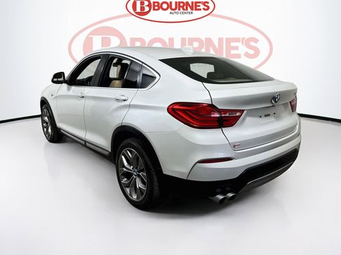 Used 2018 BMW X4 xDrive28i AWD/4WD image 9